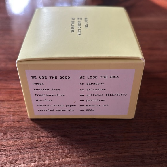 Versed Resurfacing Mask - Picture 2 of 2